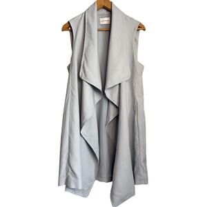 Club Monaco Salyie Silk Vest Women’s Medium Ash Blue Knee Length